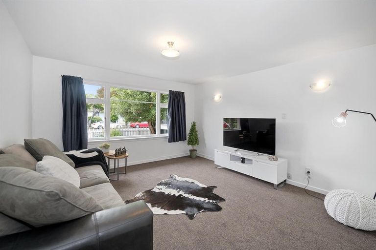 Photo of property in 1/57 Cutts Road, Russley, Christchurch, 8042