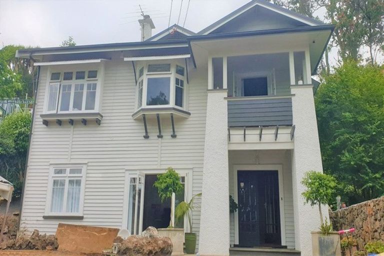 Photo of property in 18 Charlton Avenue, Mount Eden, Auckland, 1024