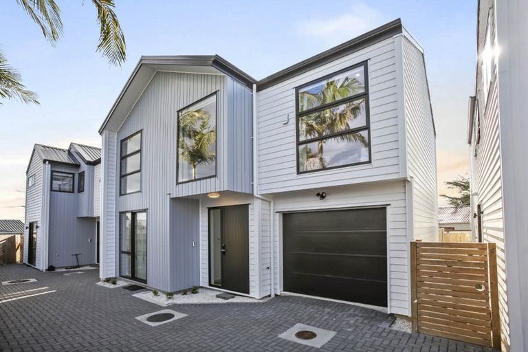 Photo of property in 14b Galsworthy Place, Bucklands Beach, Auckland, 2014