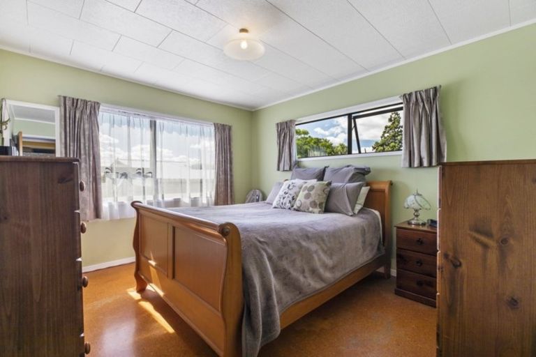 Photo of property in 19 Rukumoana Place, Clendon Park, Auckland, 2103