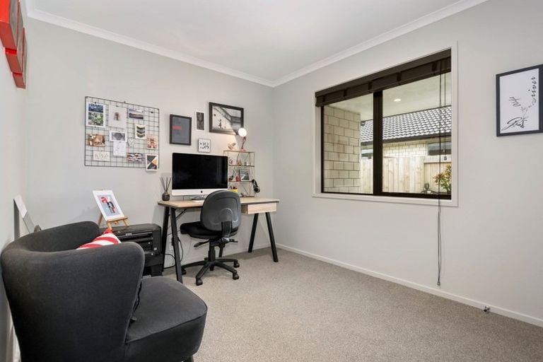 Photo of property in 14 Dunkeld Drive, Papamoa, 3118