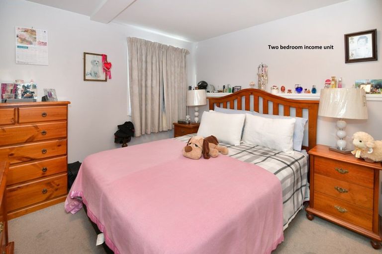 Photo of property in 2/6 Duncansby Road, Stanmore Bay, Whangaparaoa, 0932