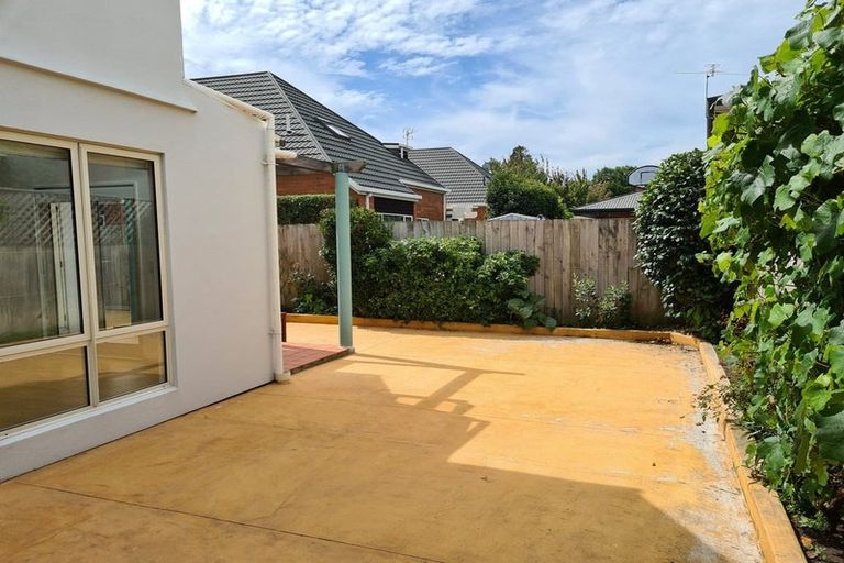 Photo of property in 2/97 Clyde Road, Ilam, Christchurch, 8041