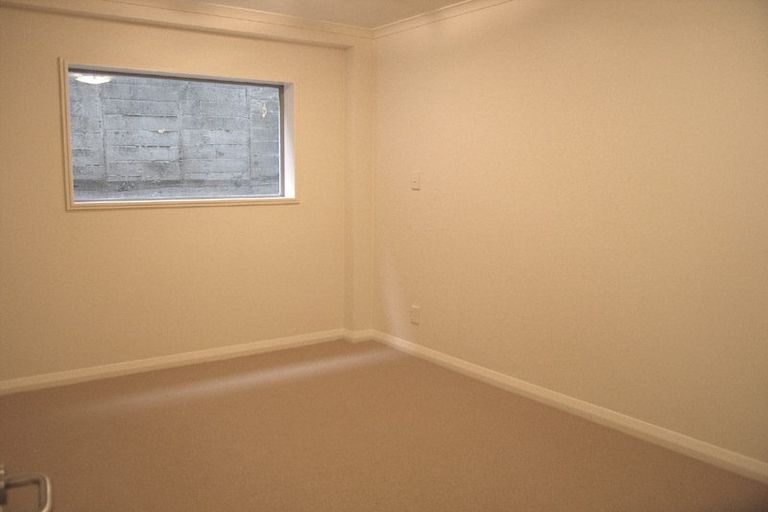Photo of property in Monvie Apartments, 209/15 Holland Street, Te Aro, Wellington, 6011
