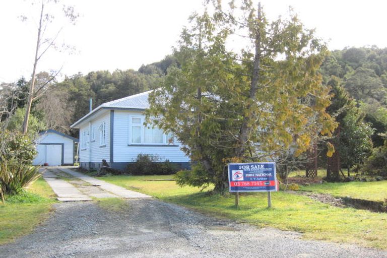 Photo of property in 7 Harper Street, Blackball, 7804