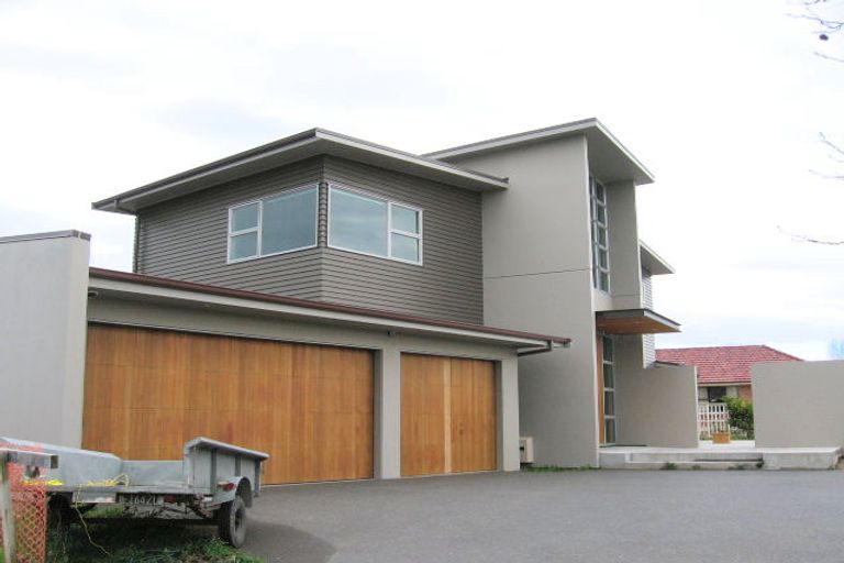 Photo of property in 102 Lake Road, Frankton, Hamilton, 3204