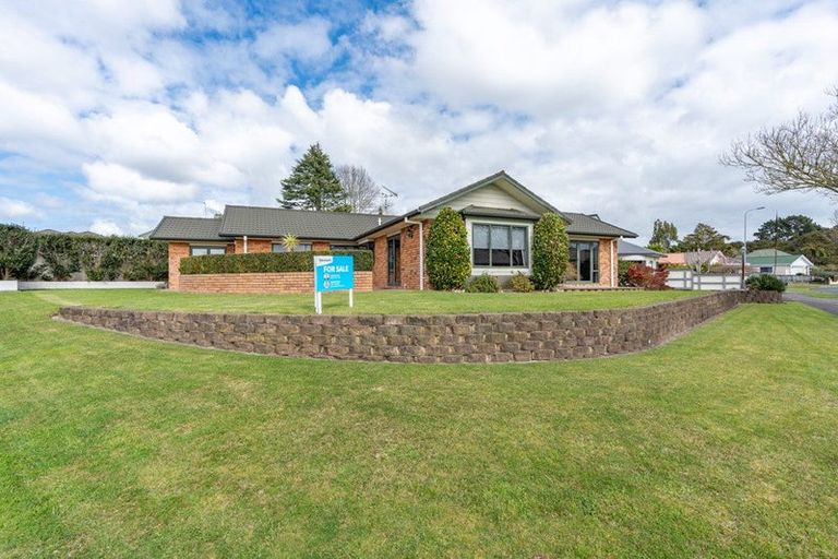 Photo of property in 1 Millthorpe Crescent, Pukete, Hamilton, 3200