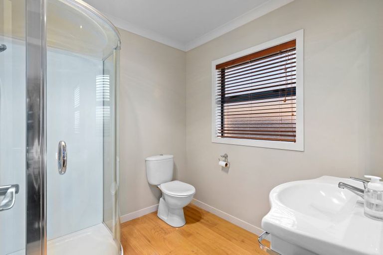 Photo of property in 5 Glenroy Place, Cambridge, 3434