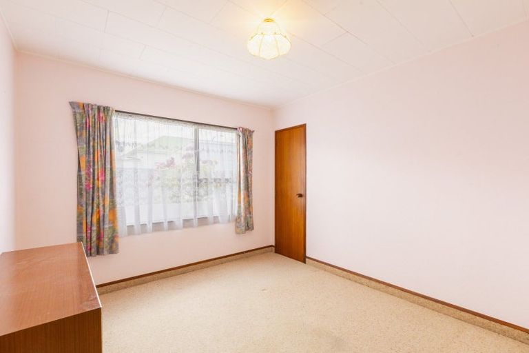 Photo of property in 2/29 Wellesley Road, Napier South, Napier, 4110