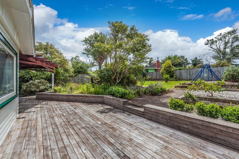 Photo of property in 29 Strid Road, Te Atatu South, Auckland, 0610