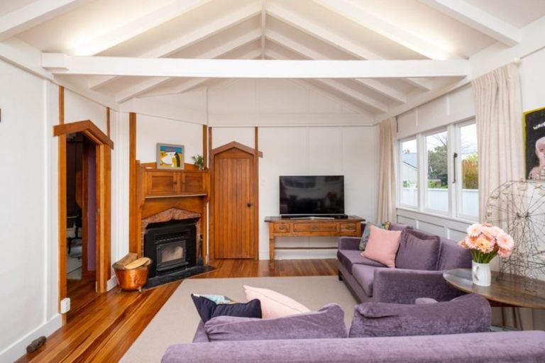 Photo of property in 31 Muritai Crescent, Havelock North, 4130