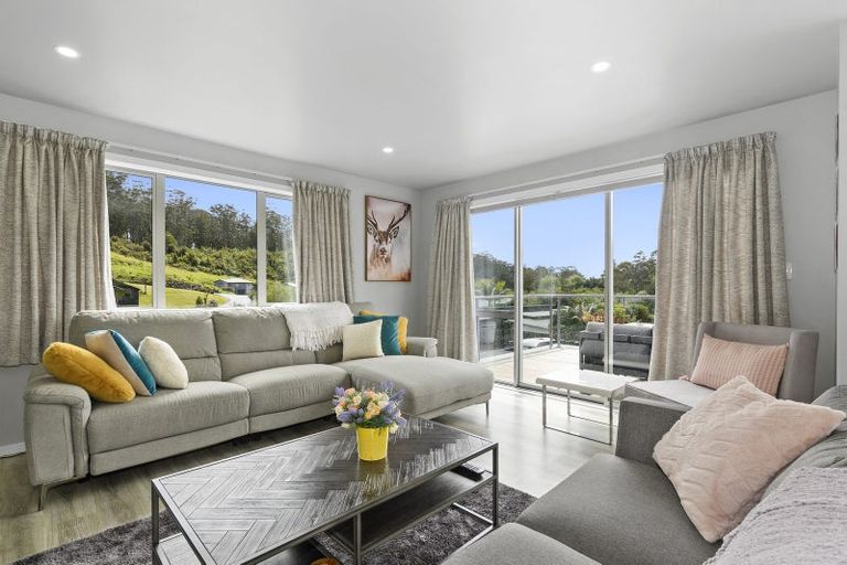 Photo of property in 8 Mandeno Drive, Kerikeri, 0230