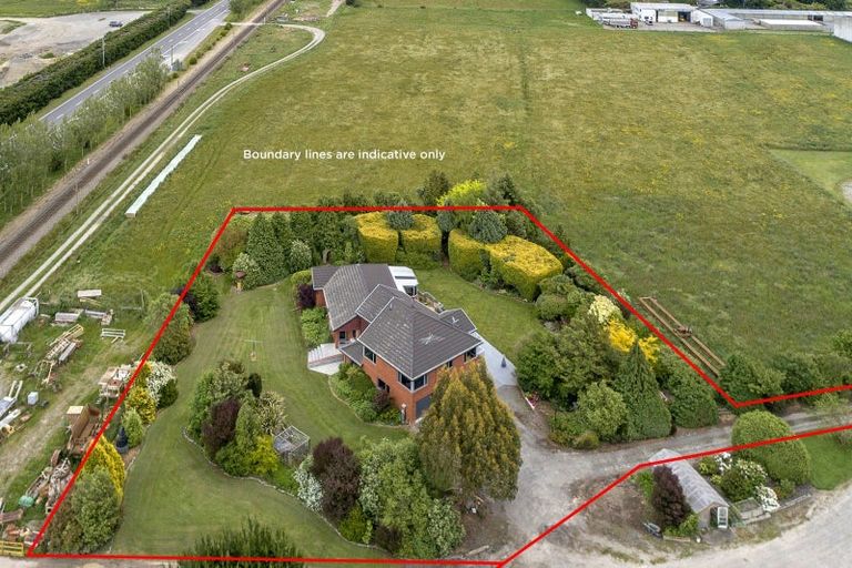 Photo of property in 77 Horndon Street, Darfield, 7571