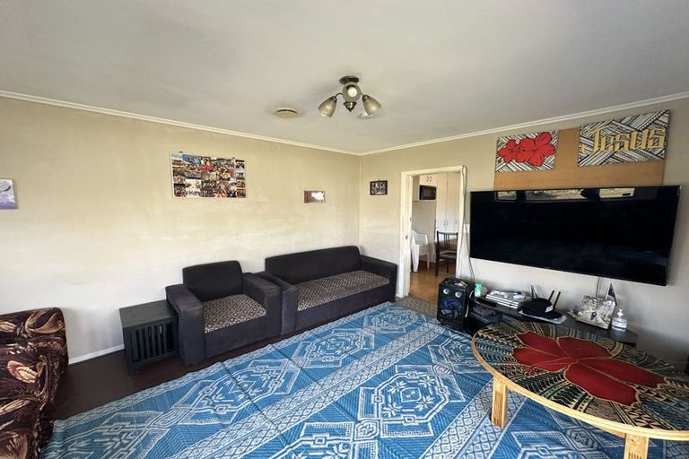 Photo of property in 84 Puriri Road, Manurewa, Auckland, 2102