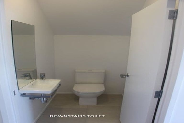 Photo of property in 29 Ambar Ridge Avenue, Massey, Auckland, 0614