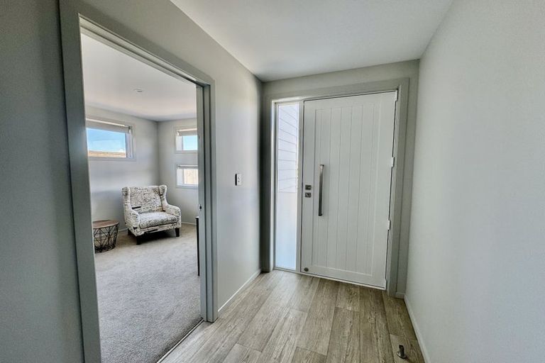 Photo of property in 269 Te Okuroa Drive, Papamoa, 3118