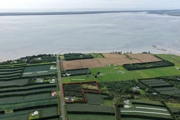 Photo of property in 244 Beach Road, Katikati, 3178