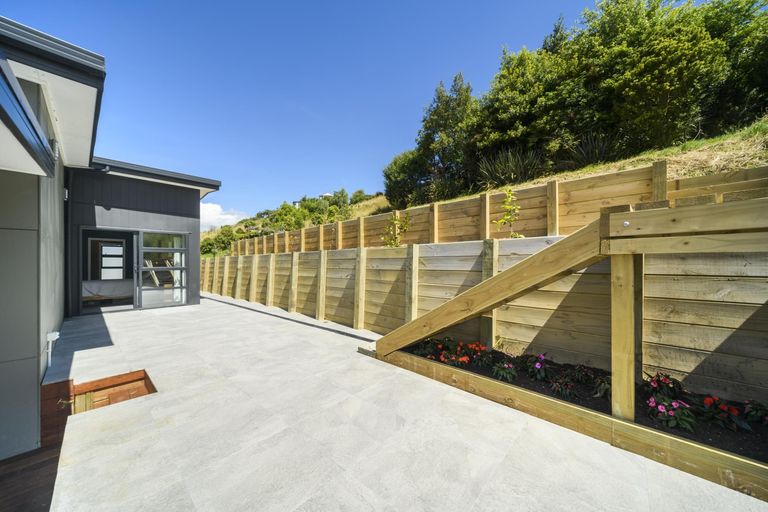 Photo of property in 107 Cashmere Drive, Fitzherbert, Palmerston North, 4410