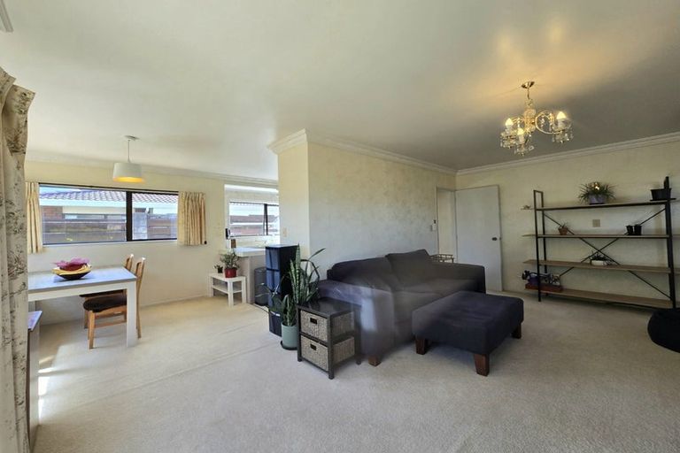 Photo of property in 181 Ngatai Road, Otumoetai, Tauranga, 3110