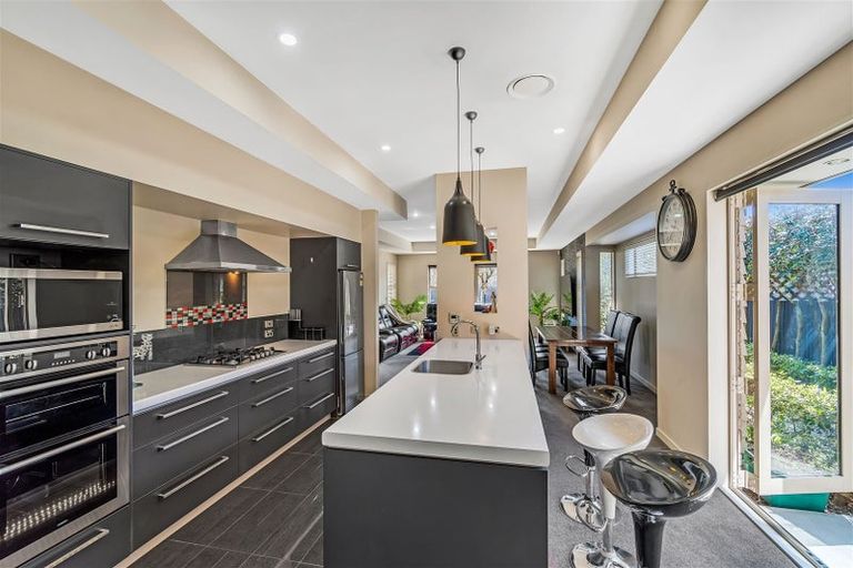 Photo of property in 31 Factory Road, Belfast, Christchurch, 8051