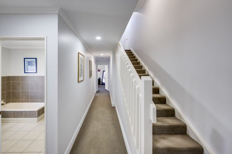 Photo of property in 4a Mission Road, Greenmeadows, Napier, 4112