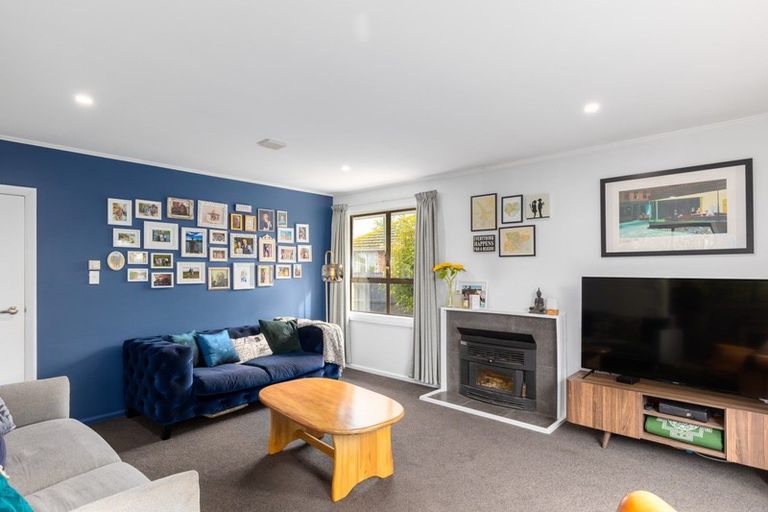 Photo of property in 45 Fenchurch Street, Redwood, Christchurch, 8051