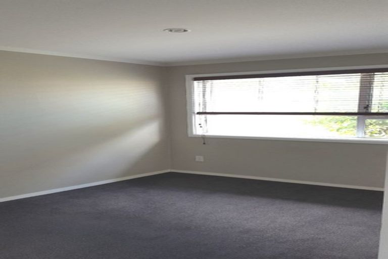Photo of property in 2/13 Bowen Street, Upper Riccarton, Christchurch, 8041