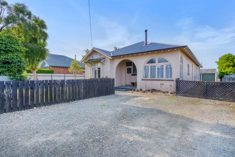Photo of property in 9 Prince Street, Winton, 9720