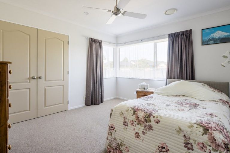 Photo of property in 1 Merlin Close, Huntington, Hamilton, 3210