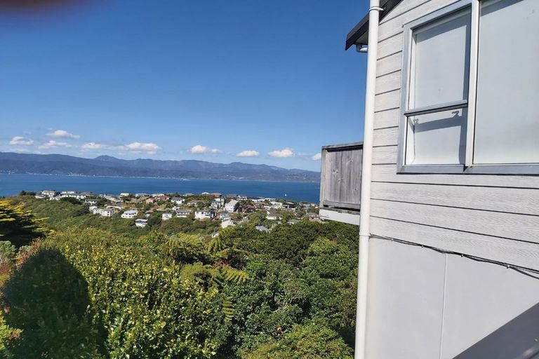 Photo of property in 24a Gurkha Crescent, Khandallah, Wellington, 6035