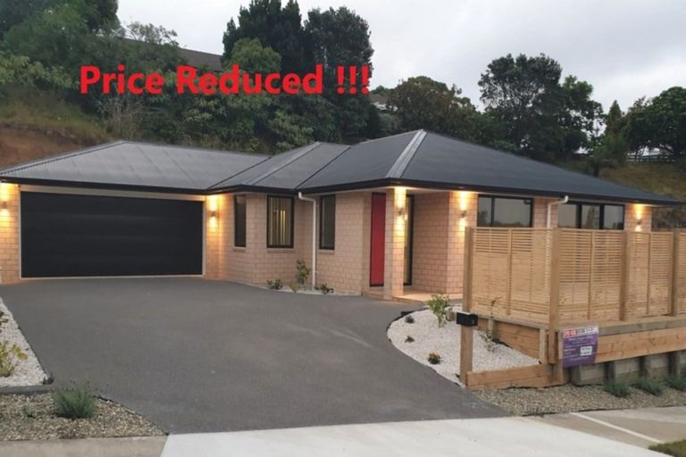 Photo of property in 3 Frederick Place, Whalers Gate, New Plymouth, 4310