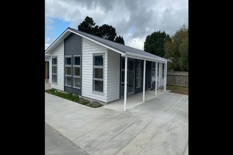 Photo of property in 12d Brown Avenue, Carterton, 5713