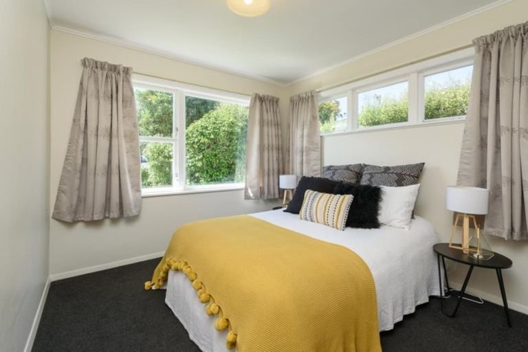 Photo of property in 40 Kipling Street, Johnsonville, Wellington, 6037