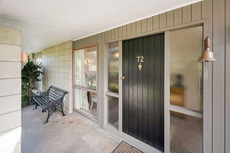 Photo of property in 72 Puketapu Road, Taradale, Napier, 4112