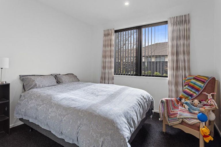 Photo of property in 7 Westpark Boulevard, Rangiora, 7400