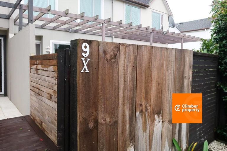 Photo of property in 9x Clearwater Cove, West Harbour, Auckland, 0618