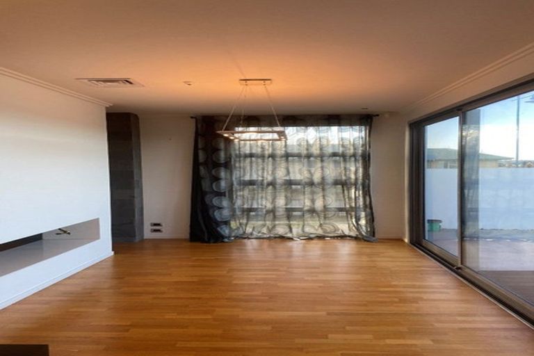 Photo of property in 1 Te Waihora Street, Pegasus, 7612