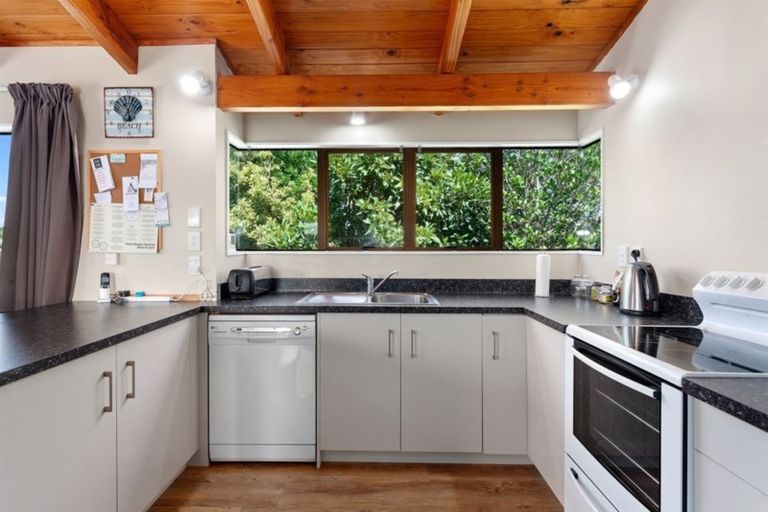 Photo of property in 8 Turnbull Place, Ohope, 3121