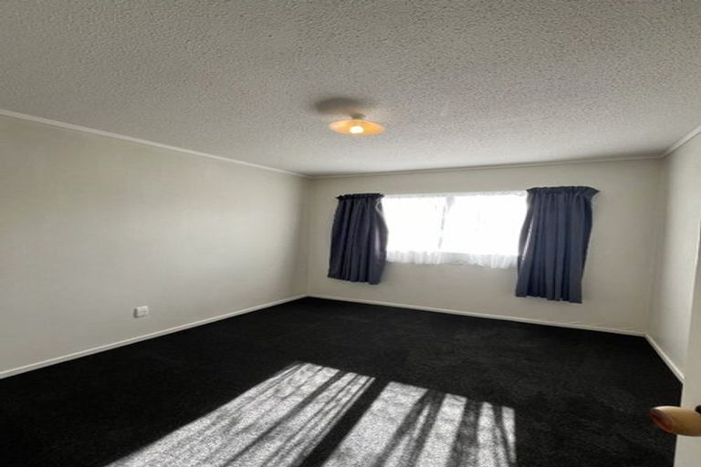 Photo of property in 2/93 Wilkie Crescent, Naenae, Lower Hutt, 5011