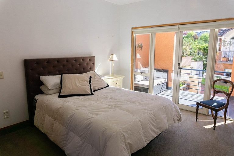 Photo of property in 64 Drivers Road, Maori Hill, Dunedin, 9010