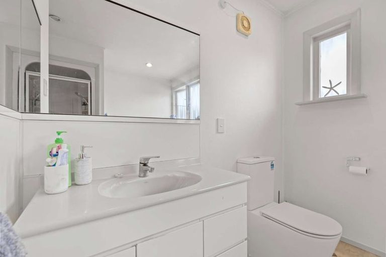 Photo of property in 479 Ruahine Street, Terrace End, Palmerston North, 4410