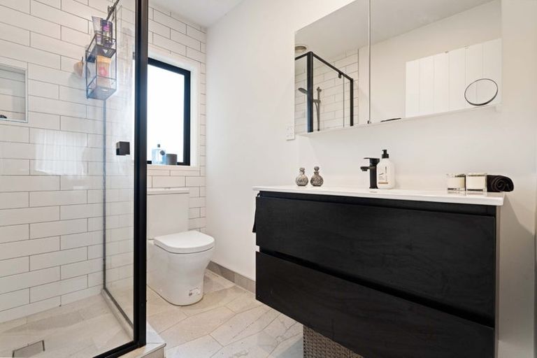 Photo of property in 173a Wallace Road, Mangere Bridge, Auckland, 2022