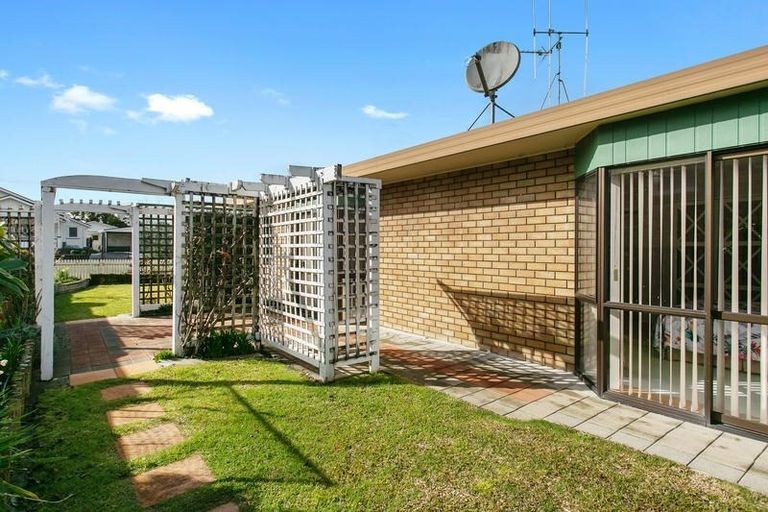 Photo of property in 6 Weld Street, Cambridge, 3434