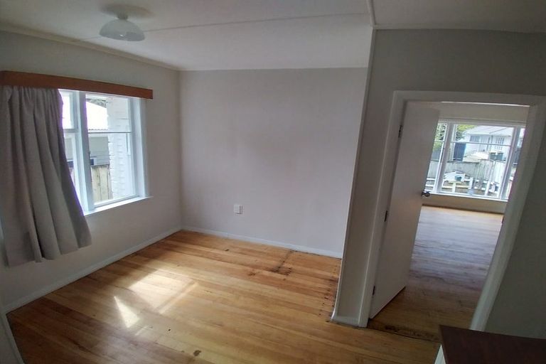 Photo of property in 64 Sunny Grove, Wainuiomata, Lower Hutt, 5014