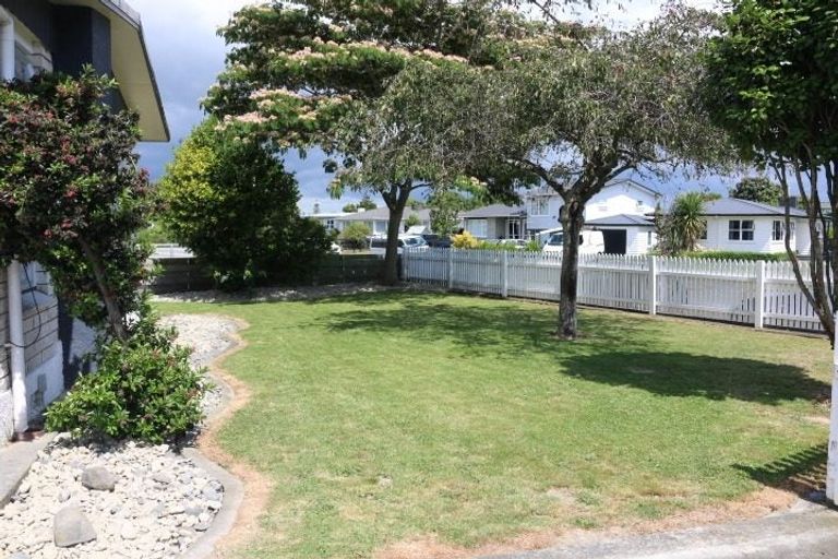Photo of property in 36 Herbert Avenue, Cloverlea, Palmerston North, 4412