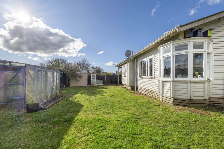 Photo of property in 16b Maire Street, Inglewood, 4330