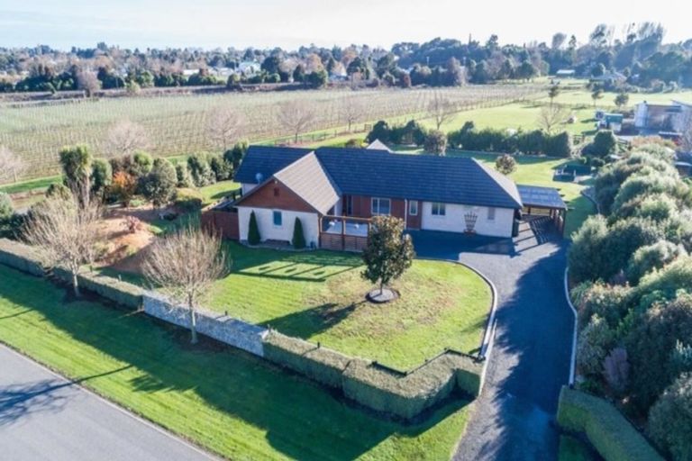 Photo of property in 38 Saint Laurent Way, Ohau, Levin, 5570