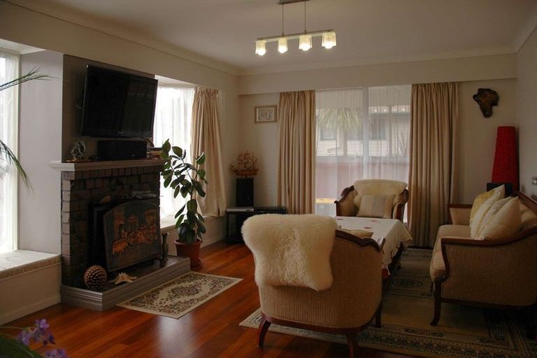 Photo of property in 65 Cardiff Road, Pakuranga, Auckland, 2010