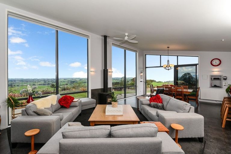 Photo of property in 330 Sainsbury Road, Pirongia, Te Awamutu, 3876