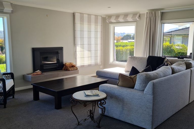 Photo of property in 13 Kestrel Lane, Kinloch, Taupo, 3377